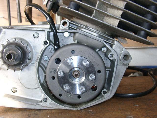 Powerdynamo for (AC) Motor Sachs 125 / Hercules 1001-1251 (4speed)